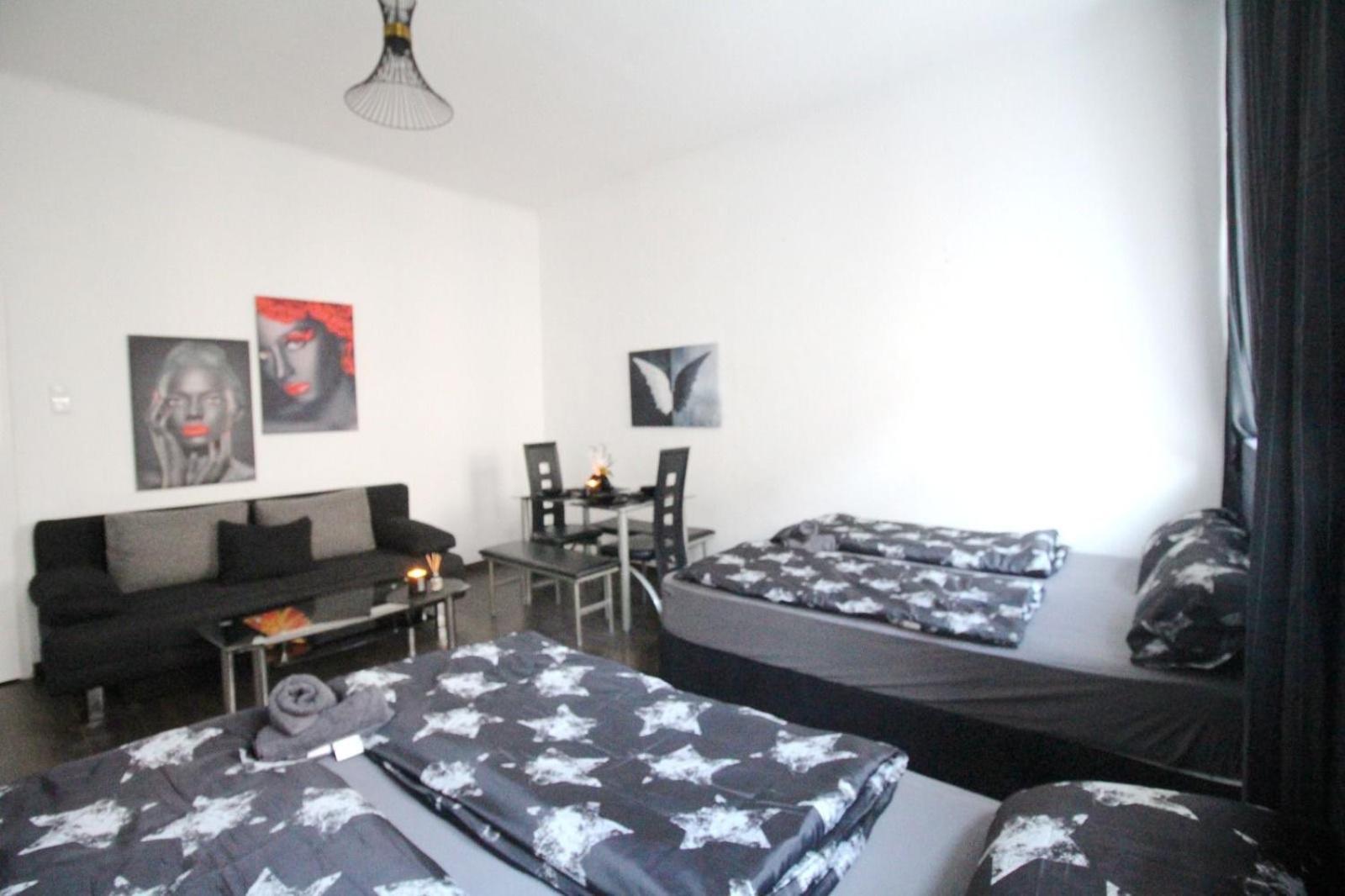 23Sam Apartment Vienna 23 Malfattigasse ภายนอก รูปภาพ