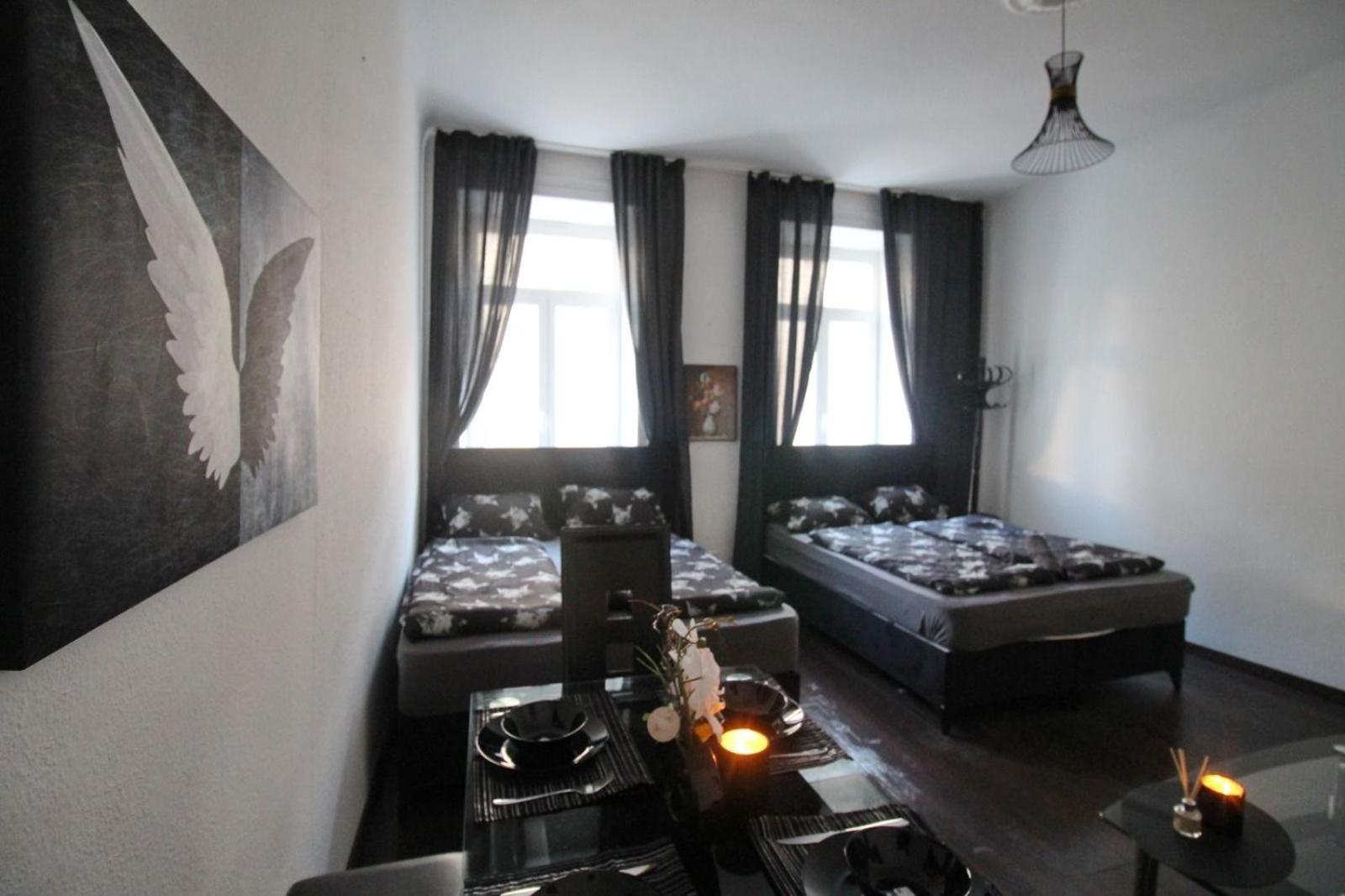 23Sam Apartment Vienna 23 Malfattigasse ภายนอก รูปภาพ