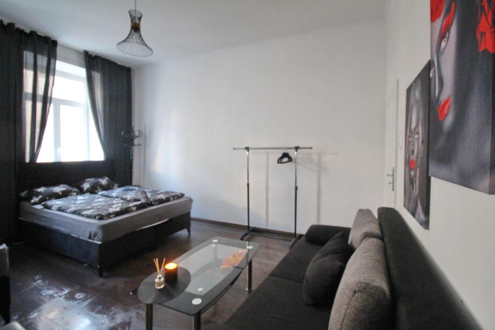 23Sam Apartment Vienna 23 Malfattigasse ภายนอก รูปภาพ